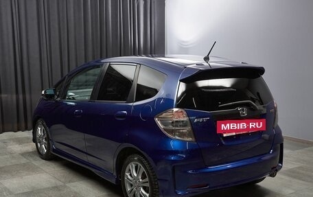 Honda Fit III, 2010 год, 1 237 000 рублей, 6 фотография