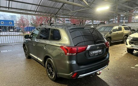 Mitsubishi Outlander III рестайлинг 3, 2016 год, 1 544 000 рублей, 7 фотография