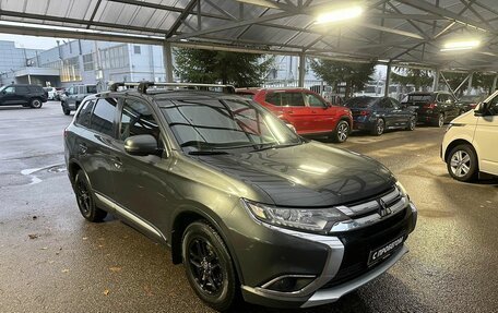 Mitsubishi Outlander III рестайлинг 3, 2016 год, 1 544 000 рублей, 3 фотография