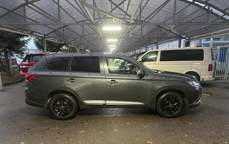 Mitsubishi Outlander III рестайлинг 3, 2016 год, 1 544 000 рублей, 8 фотография