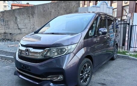 Honda Stepwgn IV, 2015 год, 2 350 000 рублей, 1 фотография