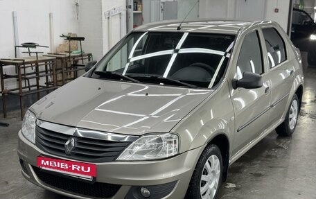 Renault Logan I, 2011 год, 569 000 рублей, 3 фотография