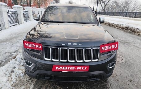 Jeep Grand Cherokee, 2013 год, 2 000 000 рублей, 2 фотография