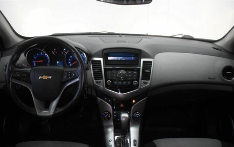 Chevrolet Cruze II, 2012 год, 710 000 рублей, 5 фотография