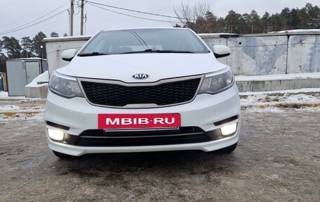 KIA Rio III рестайлинг, 2016 год, 890 000 рублей, 2 фотография