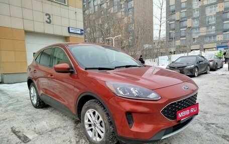 Ford Escape, 2020 год, 2 100 000 рублей, 8 фотография