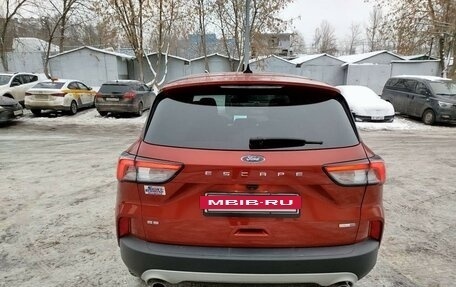 Ford Escape, 2020 год, 2 100 000 рублей, 5 фотография