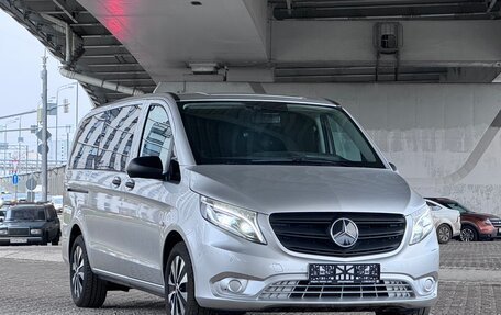 Mercedes-Benz Vito, 2023 год, 7 100 000 рублей, 30 фотография