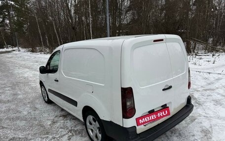 Peugeot Partner II рестайлинг 2, 2015 год, 995 000 рублей, 4 фотография