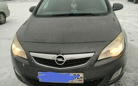 Opel Astra J, 2012 год, 750 000 рублей, 2 фотография