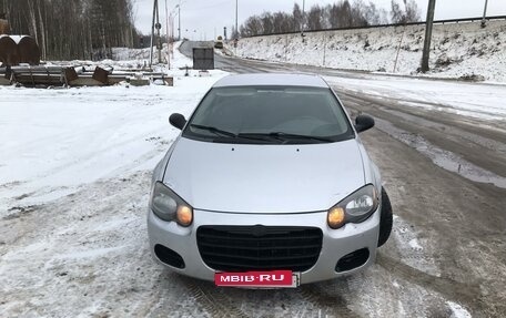 Chrysler Sebring II, 2004 год, 270 000 рублей, 2 фотография