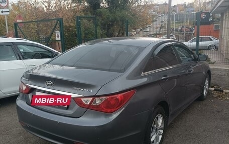 Hyundai Sonata VI, 2010 год, 898 878 рублей, 2 фотография