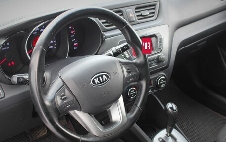 KIA Rio III рестайлинг, 2012 год, 830 000 рублей, 14 фотография