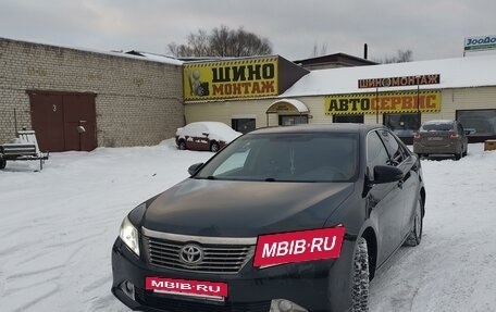 Toyota Camry, 2011 год, 1 530 000 рублей, 2 фотография