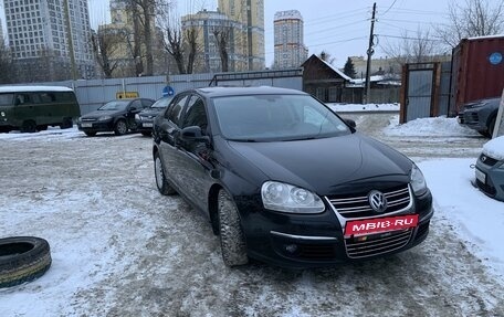 Volkswagen Jetta VI, 2008 год, 645 000 рублей, 2 фотография