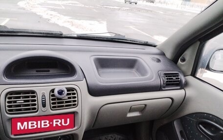 Renault Symbol I, 2003 год, 330 000 рублей, 4 фотография