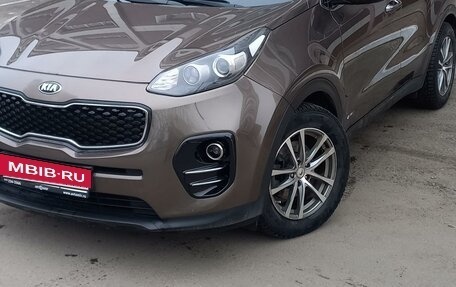 KIA Sportage IV рестайлинг, 2018 год, 2 200 000 рублей, 11 фотография