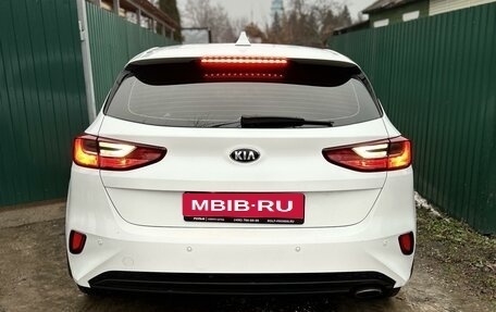 KIA cee'd III, 2018 год, 1 690 000 рублей, 2 фотография