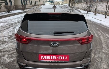 KIA Sportage IV рестайлинг, 2018 год, 2 490 000 рублей, 5 фотография