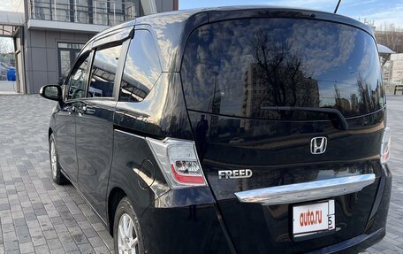 Honda Freed I, 2012 год, 1 490 000 рублей, 11 фотография