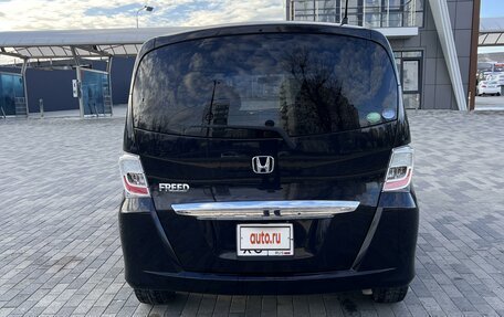 Honda Freed I, 2012 год, 1 490 000 рублей, 6 фотография