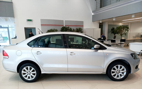 Volkswagen Polo VI (EU Market), 2013 год, 725 000 рублей, 4 фотография