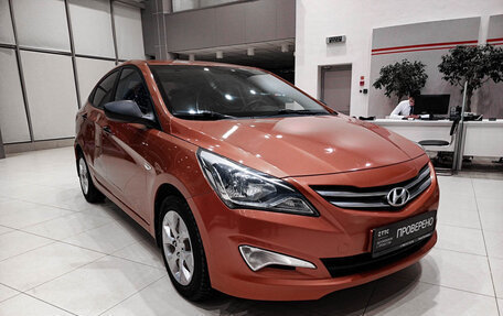 Hyundai Solaris II рестайлинг, 2014 год, 750 000 рублей, 3 фотография