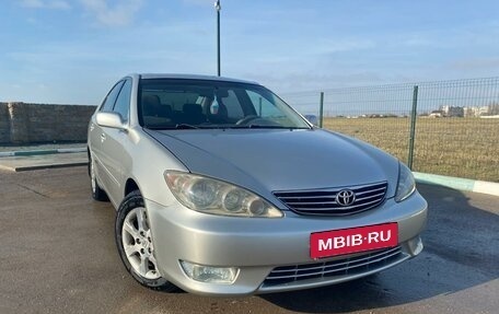 Toyota Camry V40, 2004 год, 1 050 000 рублей, 7 фотография