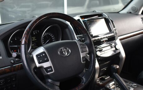 Toyota Land Cruiser 200, 2014 год, 4 550 000 рублей, 12 фотография