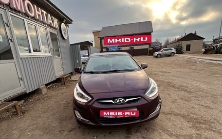 Hyundai Solaris II рестайлинг, 2013 год, 950 000 рублей, 3 фотография