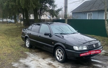 Volkswagen Passat B4, 1995 год, 150 000 рублей, 2 фотография