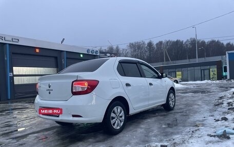 Renault Logan II, 2018 год, 950 000 рублей, 3 фотография