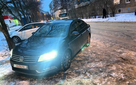 Volkswagen Passat B7, 2011 год, 1 450 000 рублей, 3 фотография