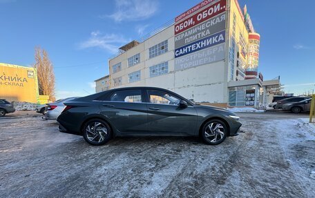 Hyundai Elantra, 2024 год, 2 700 000 рублей, 3 фотография