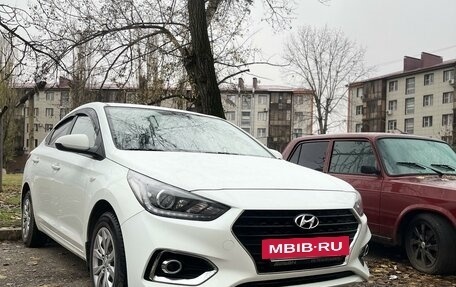 Hyundai Solaris II рестайлинг, 2019 год, 1 590 рублей, 2 фотография