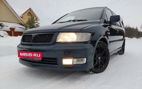 Mitsubishi Space Wagon III, 2003 год, 749 000 рублей, 4 фотография