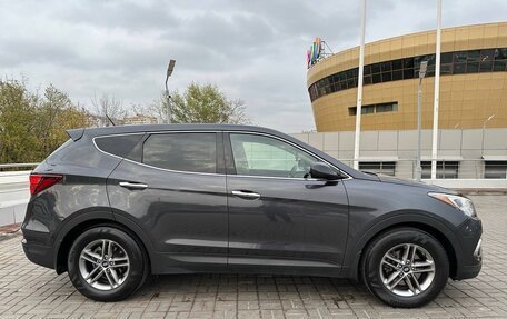 Hyundai Santa Fe III рестайлинг, 2018 год, 1 750 000 рублей, 5 фотография