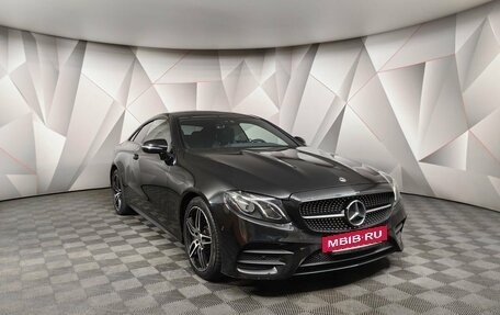 Mercedes-Benz E-Класс, 2019 год, 4 580 000 рублей, 3 фотография