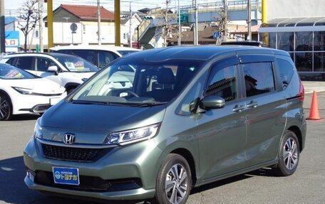 Honda Freed II, 2022 год, 1 650 000 рублей, 2 фотография