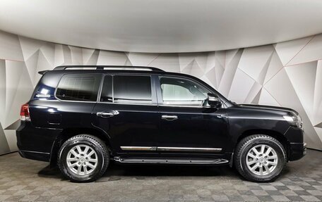 Toyota Land Cruiser 200, 2017 год, 8 400 000 рублей, 6 фотография