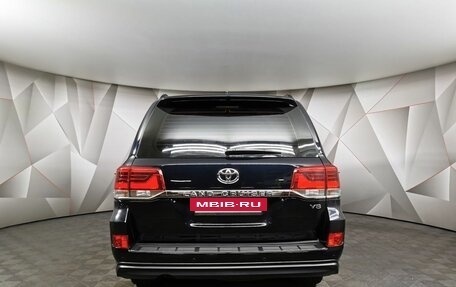 Toyota Land Cruiser 200, 2017 год, 8 400 000 рублей, 8 фотография