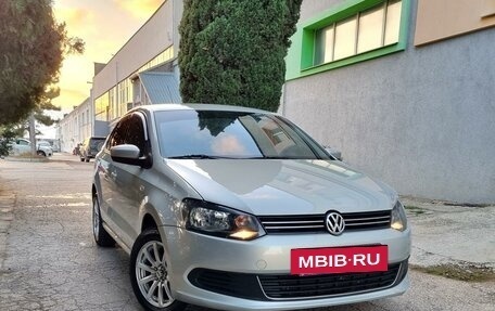 Volkswagen Polo VI (EU Market), 2012 год, 950 000 рублей, 8 фотография