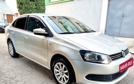 Volkswagen Polo VI (EU Market), 2012 год, 950 000 рублей, 11 фотография