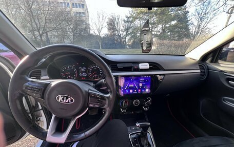 KIA Rio IV, 2018 год, 1 400 000 рублей, 28 фотография