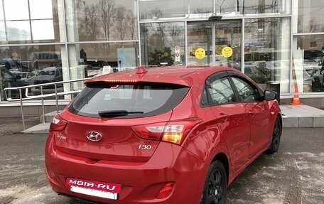 Hyundai i30 II рестайлинг, 2012 год, 980 000 рублей, 7 фотография