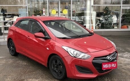 Hyundai i30 II рестайлинг, 2012 год, 980 000 рублей, 3 фотография