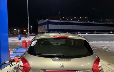 Peugeot 208 II, 2012 год, 700 000 рублей, 4 фотография