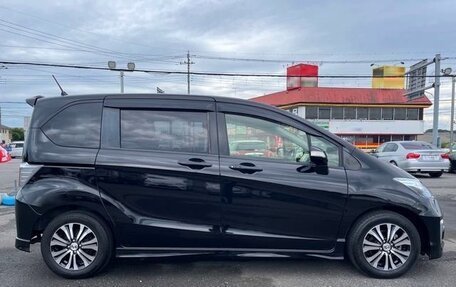 Honda Freed I, 2016 год, 922 000 рублей, 4 фотография