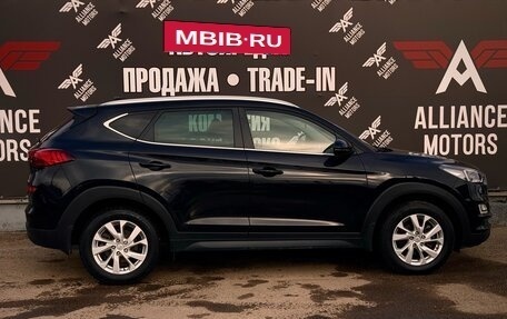 Hyundai Tucson III, 2019 год, 2 300 000 рублей, 10 фотография