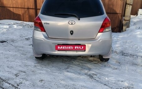 Toyota Vitz, 2010 год, 730 000 рублей, 6 фотография